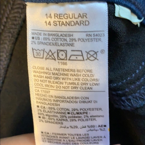 Bleached shorts - Picture 3 of 4